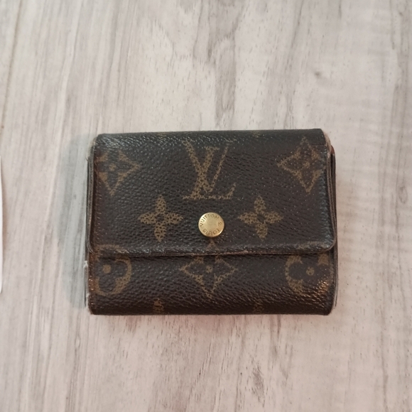 Authentic Louis Vuitton Brown Mono Coin Purse-Key Case
